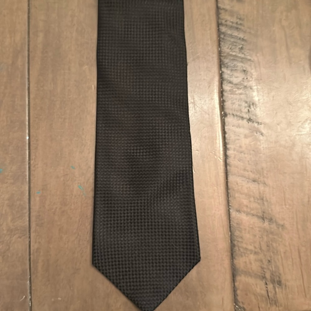 Nicole Miller Tie